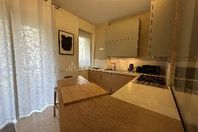 Casa in vendita, Via Giambellino, Milano