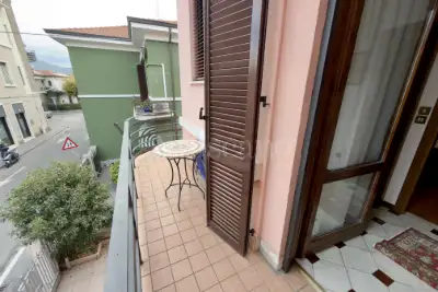 Villa Plurifamiliare in vendita, Villaggio Ferrari, Brescia