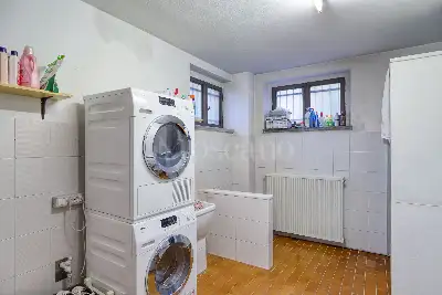 Villa in vendita, Via Luigi Pirandello, Besano