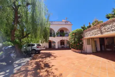 Villa in vendita, Via Passi 12, Altavilla Milicia