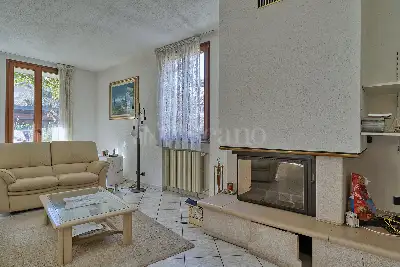 Villa in vendita, Via Pianazzo, Lavena Ponte Tresa