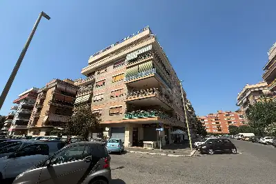 Casa in vendita, via Alcide Pedretti , Roma