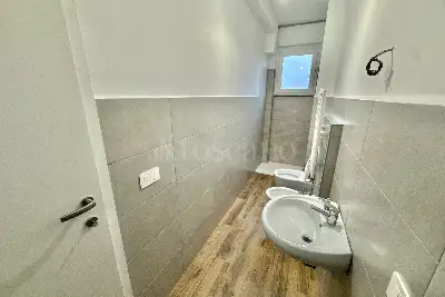 Casa in vendita, Via Raffaele Aversa, Roma