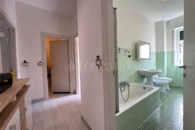 Casa in vendita, Viale Tonale, Lecco