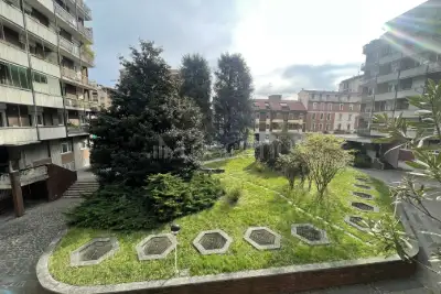 Casa in vendita, Via Bernardo Davanzati, Milano