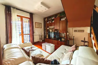 Casa in vendita, Via Gianfilippo Usellini, Roma