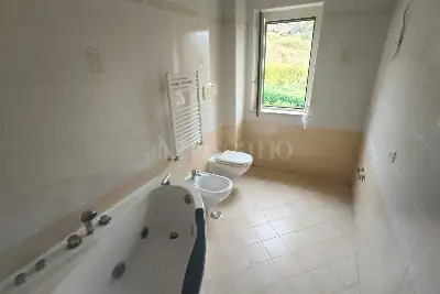 Villino a Schiera in vendita, Via Antonio Manganelli, Catanzaro