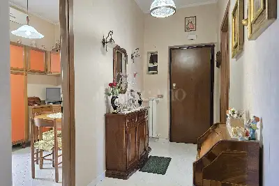 Casa in vendita, Via di Santa Petronilla, Roma