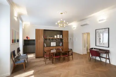 Casa in vendita, Corso Monforte, Milano