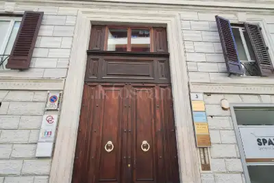 Ufficio in affitto, Via Lucullo, Roma