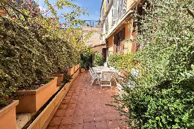 Casa in vendita, Piazza di Monte Citorio, Roma