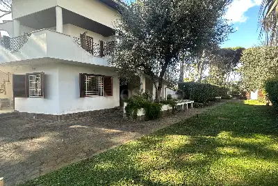 Villa Plurifamiliare in vendita, Via Nervi, Fiumicino