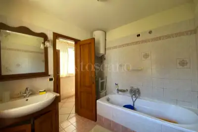 Casa in vendita, Via F. Crispi, Santa Teresa di Riva