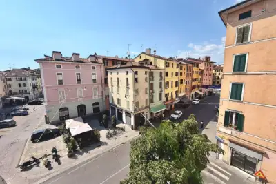 Palazzo in vendita, Rua Confettora, Brescia