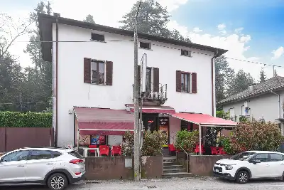 Negozio in vendita, Via Oltrecolle, Lipomo