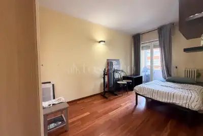 Casa in vendita, Via Ada Negri, Milano