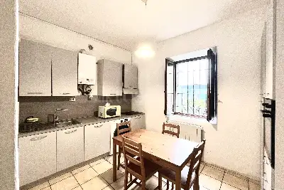 Casa in vendita, Via Monte Guglielmo, Brescia