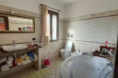 Villa in vendita, Strada Vicinale Serralonga Lu Pinu , Sorso, Sorso