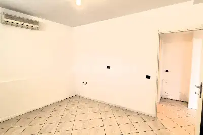 Ufficio in vendita, Via Sant'Adeodato, Cantù