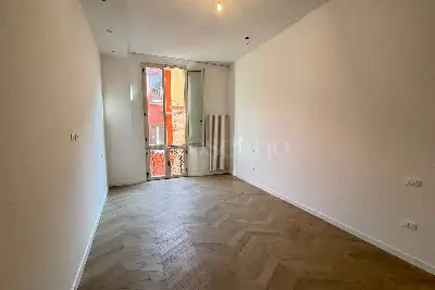 Casa in vendita, Via Galliera, Bologna