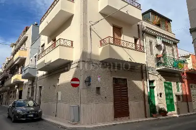 Casa Indipendente in vendita, Via Mondovì, Cerignola