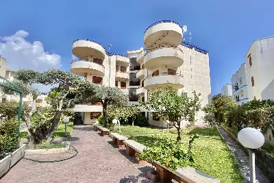 Casa in vendita, Via Teocle, Giardini-Naxos