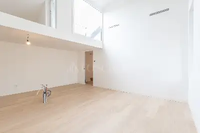 Casa in vendita, Via Giulio Uberti, Milano