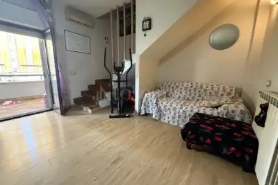 Casa Indipendente in vendita, Via Genova, Ciampino