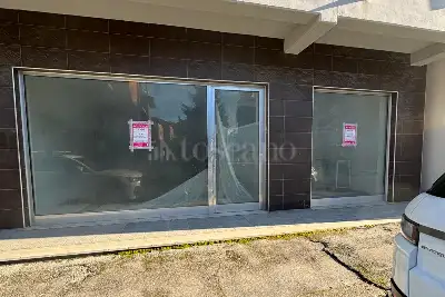 Negozio in vendita, Via Della Pineta, Avezzano