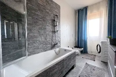 Casa in vendita, Via Gorlago, Roma