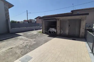 Casa in vendita, Via Stazione, Montirone