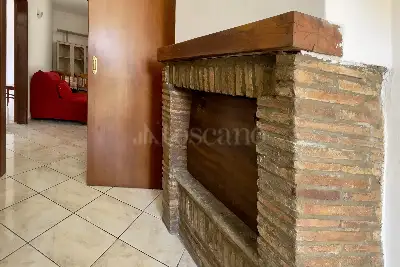 Casa in vendita, Largo degli Esposti, Viterbo