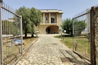 Villa in vendita, Corso Bernardo Mattarella, Carini