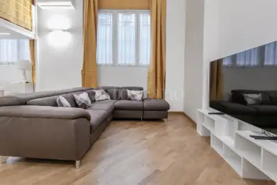 Casa in vendita, Via Francesco Brioschi, Milano