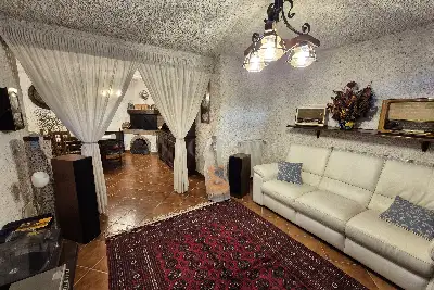 Villa Bifamiliare in vendita, Via dei Tirreni, Sutri