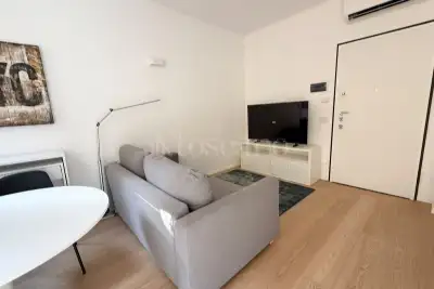 Casa in affitto, Via Salasco, Milano