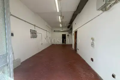 Negozio in affitto, Via Francesco D'Ovidio, Roma