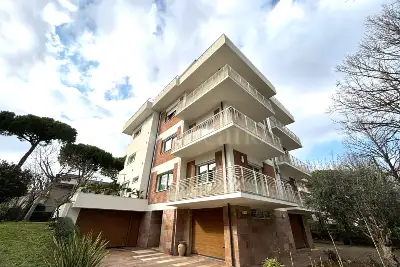 Casa in vendita, Viale Castrocaro, Riccione