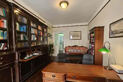 Casa in vendita, Via Santa Lucia, Napoli