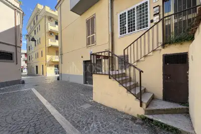Casa in vendita, Piazza Salvatore Valeri, Nettuno
