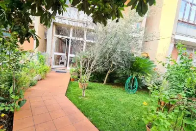 Villino a Schiera in vendita, Via Calcinaia, Roma