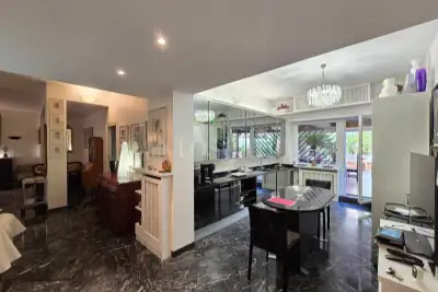 Casa in vendita, Via Appia Nuova, Roma