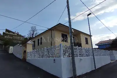 Casa Indipendente in vendita, via Passo Sella, Montesilvano