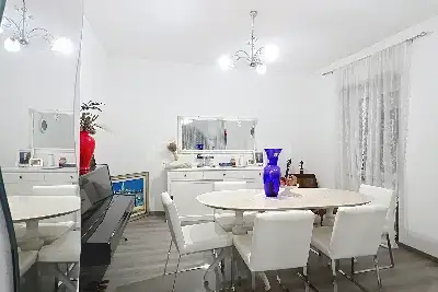 Villa Bifamiliare in vendita, Via Giuseppe Nigra, Sassari