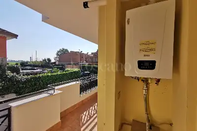 Casa in vendita, Via Gianfilippo Usellini, Roma