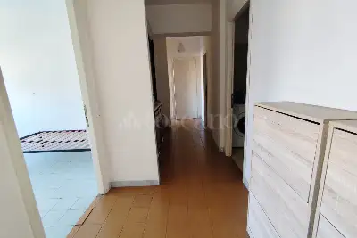 Casa in vendita, Viale dei caduti nella guerra di Liberazione, Roma