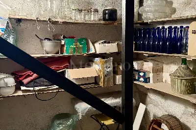 Villa in vendita, Via Canossi, Rezzato, Rezzato