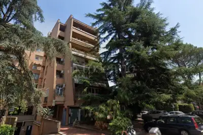 Casa in vendita, Via Elio Lampridio Cerva, Roma