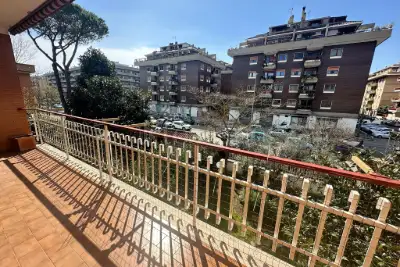 Villa in vendita, Viale dei Promontori, Roma