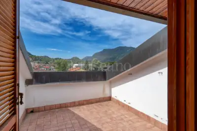 Casa in vendita, Via Fratelli Bertolla, Porto Ceresio